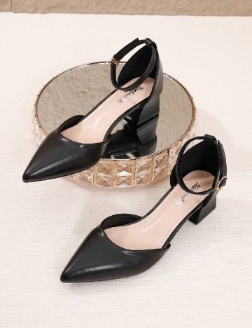 
						Pantofi SHEIN, negru