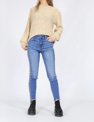 Pulover Pieces, crem