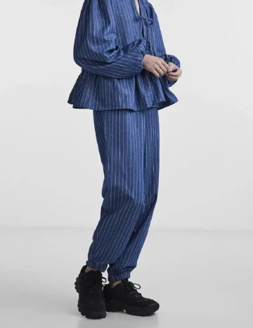 Pantaloni Pieces, albastru