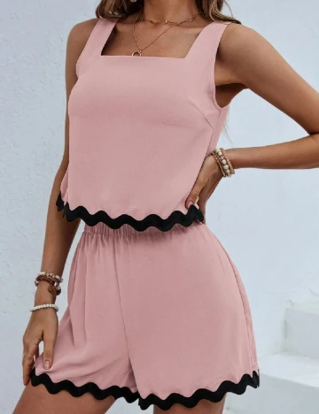 Compleu SHEIN, roz pudra