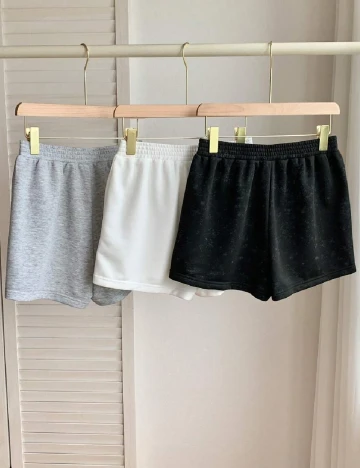 Set Pantaloni scurti 3 bucati SHEIN, mix culori