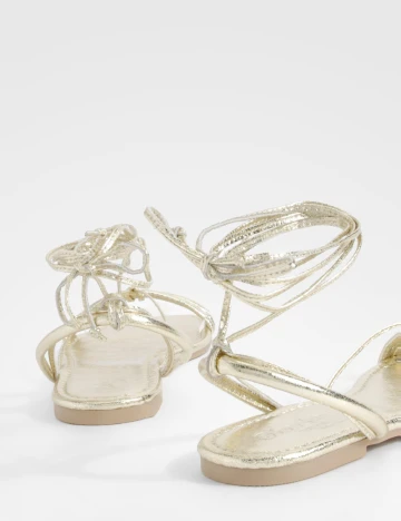 Sandale Boohoo, auriu Galben