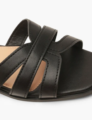 Slapi Boohoo, negru Negru