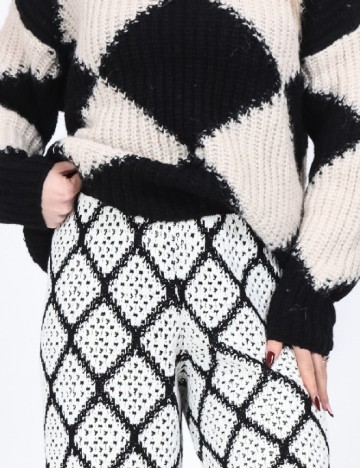 Pantaloni Pieces, alb/negru