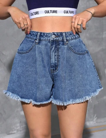Pantaloni scurti SHEIN, albastru Albastru