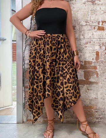 Rochie medie SHEIN CURVE, animal print