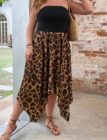 Rochie medie SHEIN CURVE, animal print