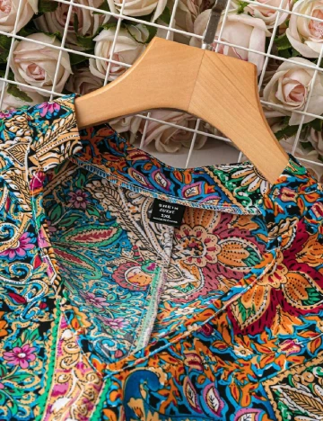 Bluza SHEIN CURVE, mix culori