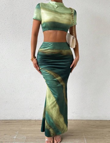 
						Compleu SHEIN, verde