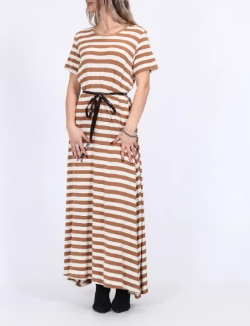 Rochie lunga Motivi, maro