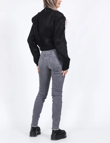 Jacheta Only, negru