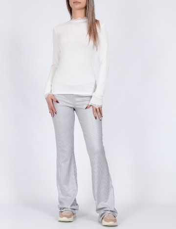 
						Pantaloni Only, argintiu