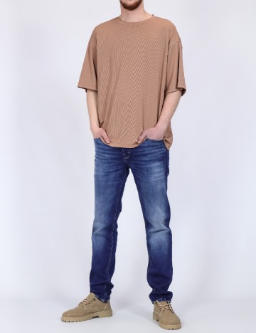 Tricou SHEIN, maro