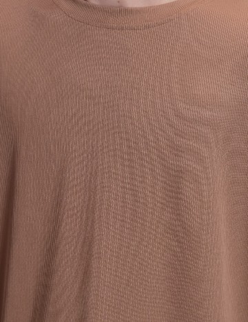 Tricou SHEIN, maro
