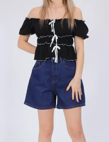 Pantaloni scurti SHEIN, albastru