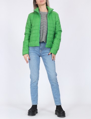 
						Geaca Only, verde