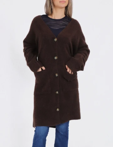 Cardigan Only, maro