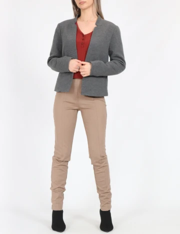 Blazer Only, gri