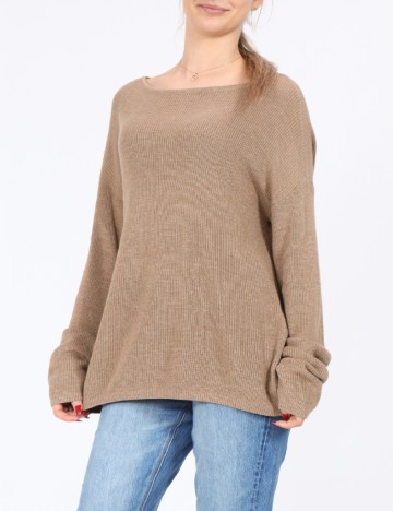
						Bluza Vero Moda, maro