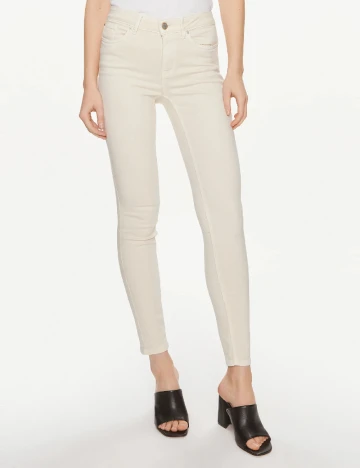 Blugi Vero Moda, crem
