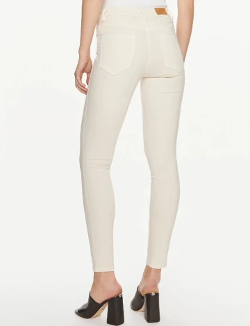 Blugi Vero Moda, crem