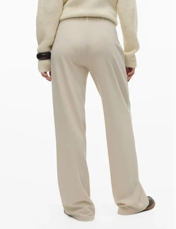 Pantaloni Vero Moda, crem