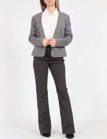 
						Blazer Only, gri