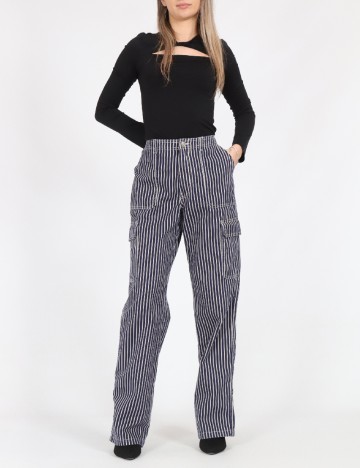 
						Pantaloni Only, bleumarin