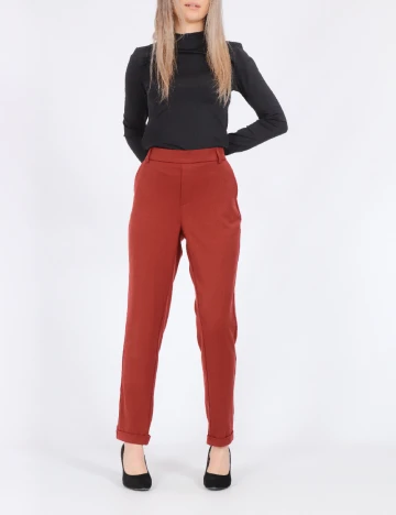 Pantaloni Vero Moda, caramiziu
