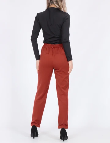 Pantaloni Vero Moda, caramiziu