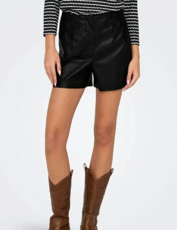 Pantaloni scurti Only, negru