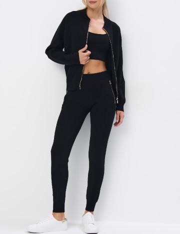 
						Pantaloni Mohito, negru