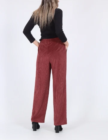 Pantaloni Only, visiniu
