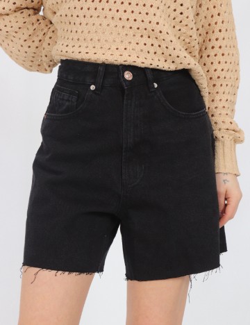 Pantaloni scurti Stradivarius, negru