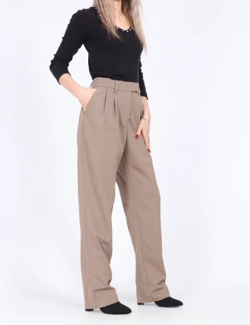 Pantaloni Pieces, maro