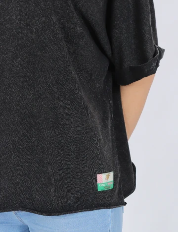 Tricou Only, negru