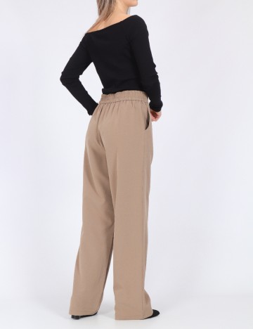 Pantaloni Pieces, maro