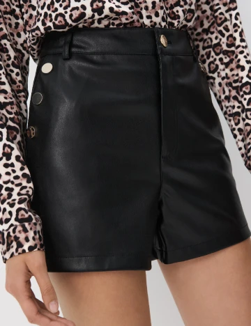 Pantaloni scurti Mohito, negru