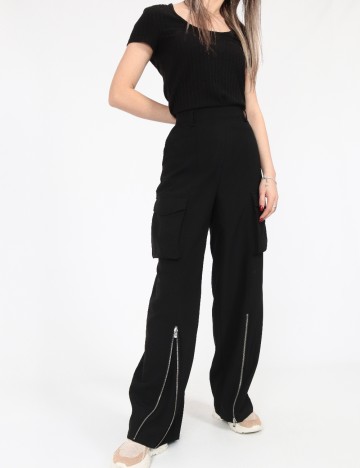 
						Pantaloni Vero Moda, negru