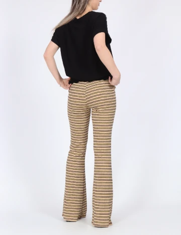 Pantaloni Something New, crem