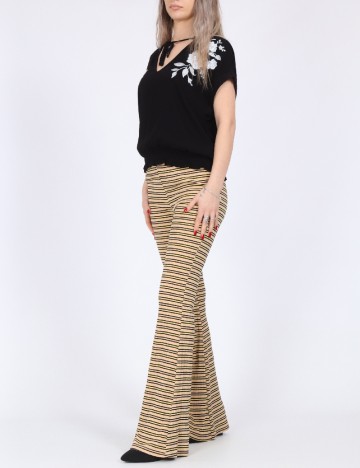 Pantaloni Something New, crem