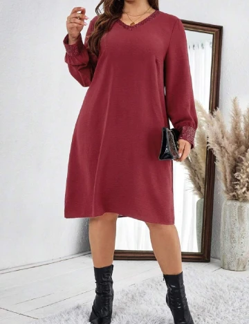 Rochie medie Emery Rose Curve, visiniu