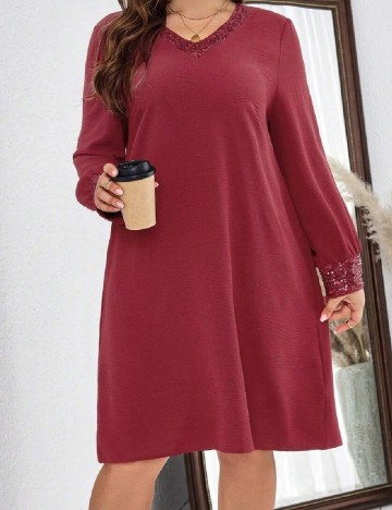 Rochie medie Emery Rose Curve, visiniu