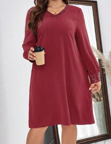Rochie medie Emery Rose Curve, visiniu