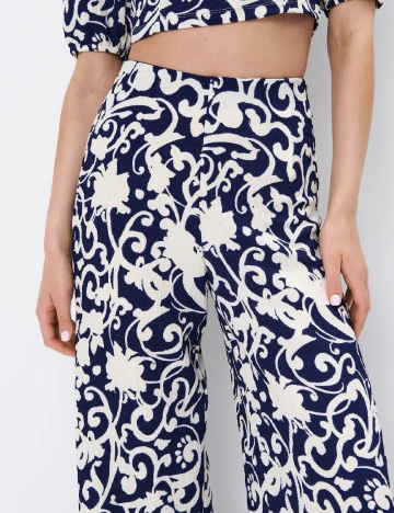 Pantaloni Mohito, bleumarin