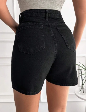 Pantaloni scurti SHEIN, negru