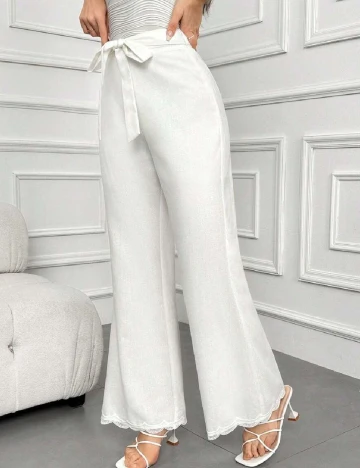Pantaloni SHEIN, alb