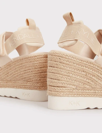 Sandale Kendall&Kylie, crem
