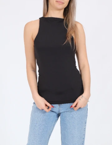 Maiou Only, negru