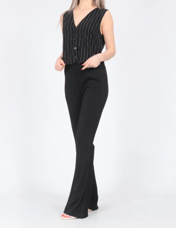 Vesta Jacqueline de Yong, negru